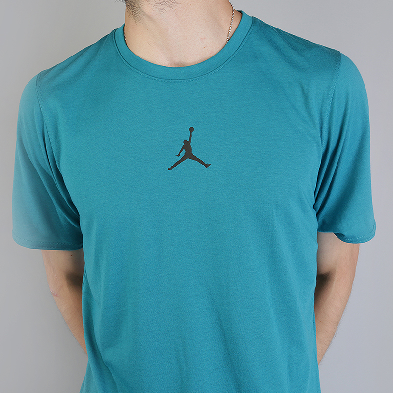 мужская голубая футболка Jordan 23 Tech Short-Sleeve 861541-467 - цена, описание, фото 2